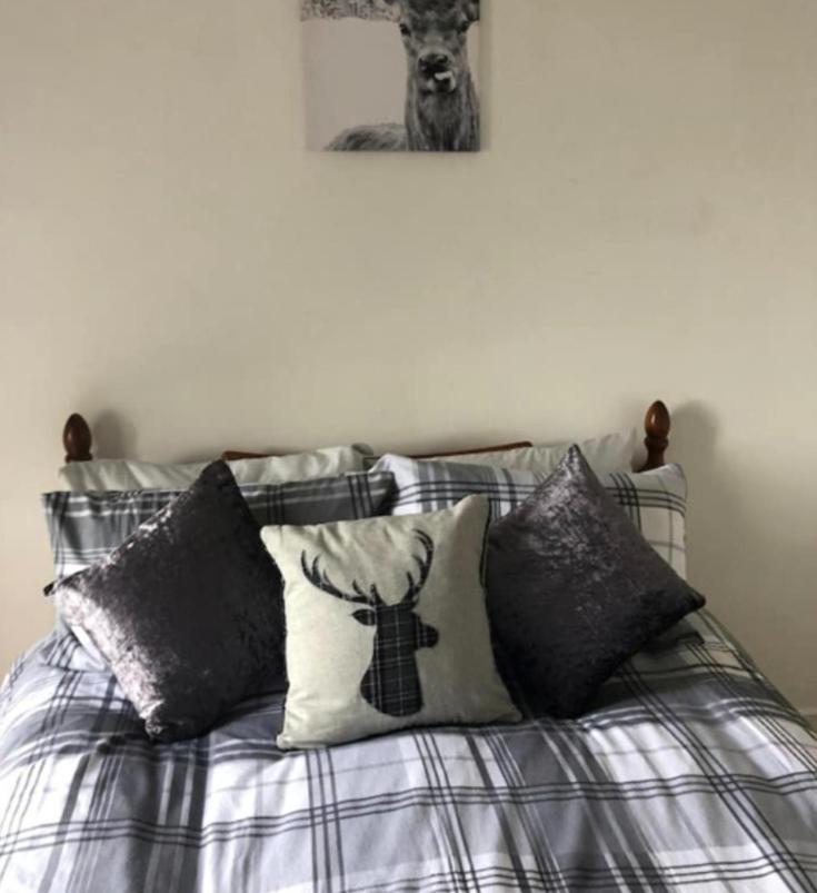 Captivating 2-Bed Apartment In Isle Of Bute ロスシー エクステリア 写真