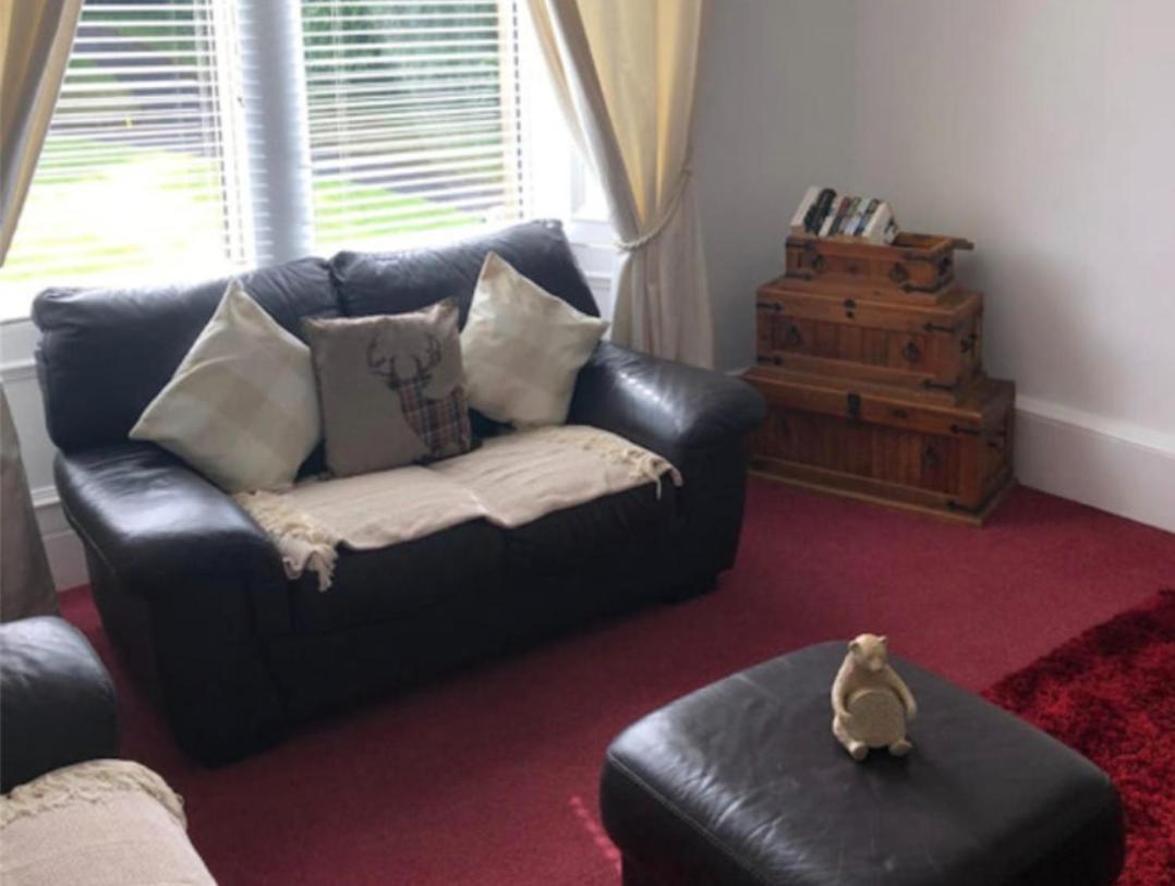 Captivating 2-Bed Apartment In Isle Of Bute ロスシー エクステリア 写真