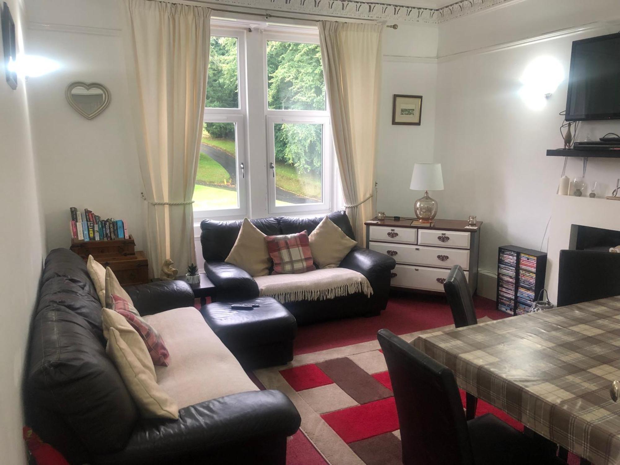 Captivating 2-Bed Apartment In Isle Of Bute ロスシー エクステリア 写真